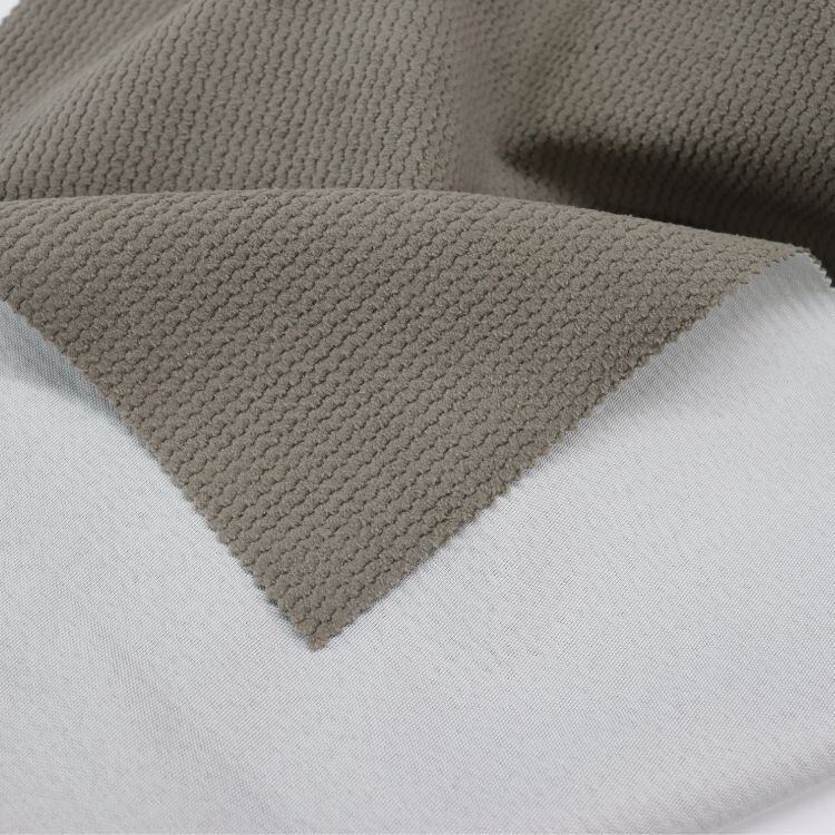 100% polyester